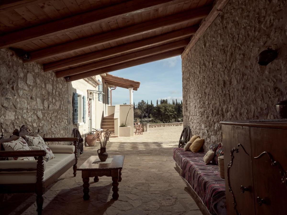 Alkis Farm And Residence Yírion Exterior foto
